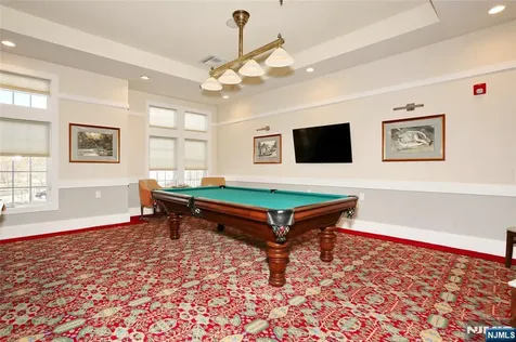 1118 Warrens Way Wanaque NJ 07465