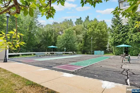 1118 Warrens Way Wanaque NJ 07465
