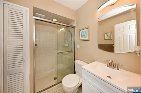 217 Sweetbriar Place Paramus NJ 07652