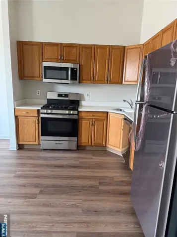 250 Park Avenue East Rutherford NJ 07073