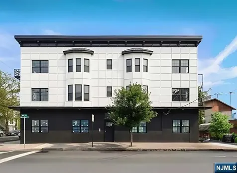 101 N 3rd Street Harrison NJ 07029