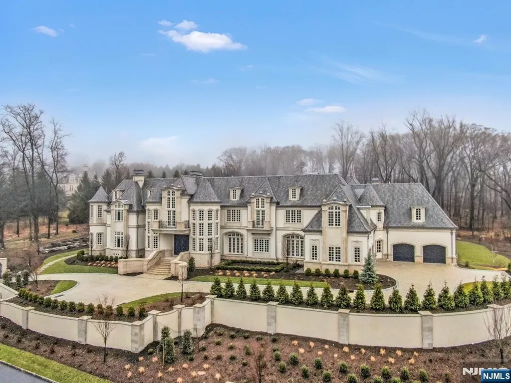 10 Frick Drive Alpine NJ 07620