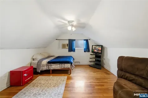 22 Cottage Street Belleville NJ 07109