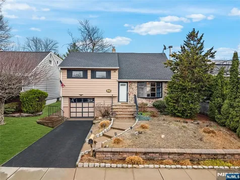 22 Cottage Street Belleville NJ 07109