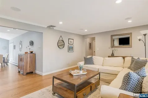 59 Colgate Avenue Wyckoff NJ 07481