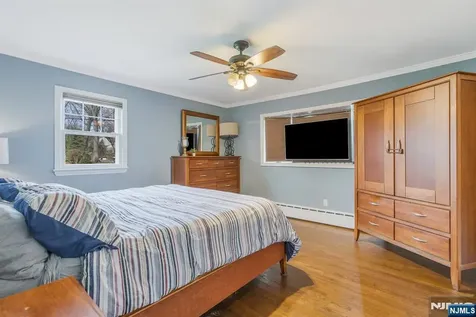 59 Colgate Avenue Wyckoff NJ 07481