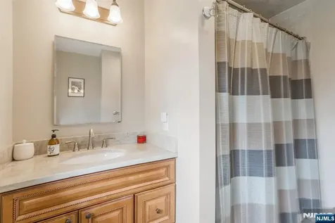 59 Colgate Avenue Wyckoff NJ 07481