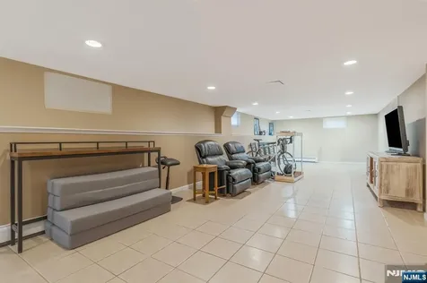 59 Colgate Avenue Wyckoff NJ 07481