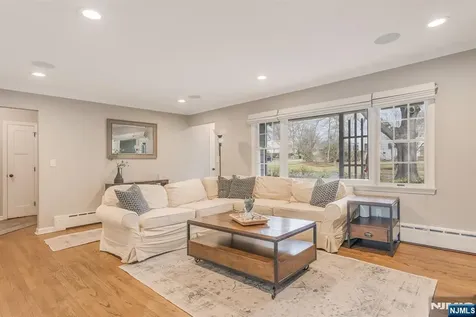 59 Colgate Avenue Wyckoff NJ 07481