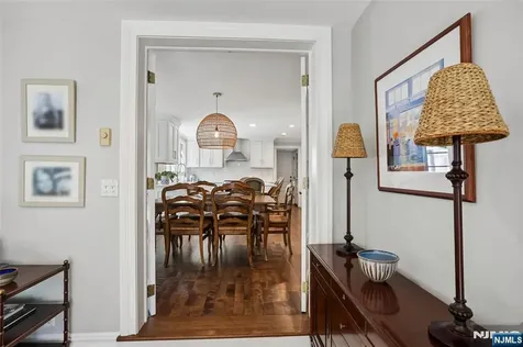 45 Wyncote Road Ho-ho-kus NJ 07423