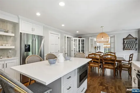 45 Wyncote Road Ho-ho-kus NJ 07423
