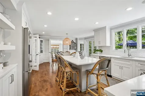 45 Wyncote Road Ho-ho-kus NJ 07423