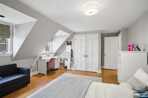 45 Wyncote Road Ho-ho-kus NJ 07423
