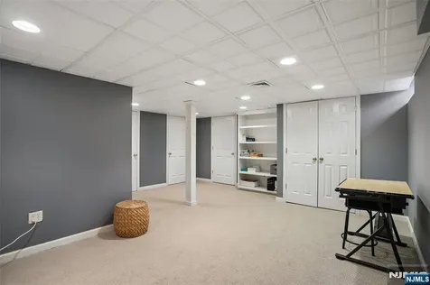 45 Wyncote Road Ho-ho-kus NJ 07423