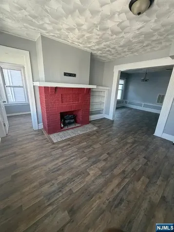73 Arsdale East Orange NJ 07018