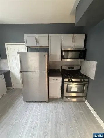73 Arsdale East Orange NJ 07018