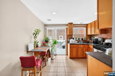 99 Bruen Street Newark NJ 07105