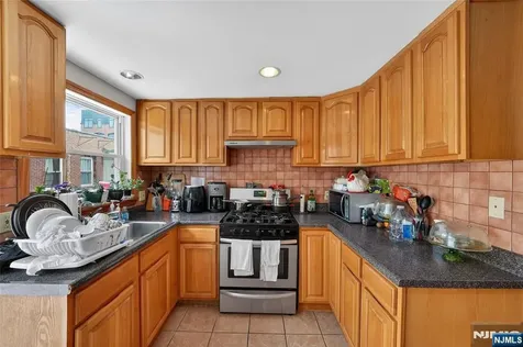 99 Bruen Street Newark NJ 07105