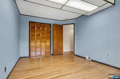 306 Highland Street Cresskill NJ 07626
