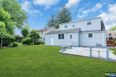 306 Highland Street Cresskill NJ 07626