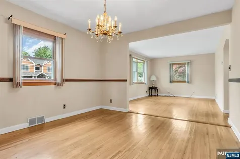 306 Highland Street Cresskill NJ 07626