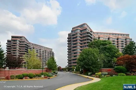 100 Carlyle Cliffside Park NJ 07010