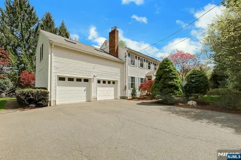 5 Hilltop Road Mahwah NJ 07430