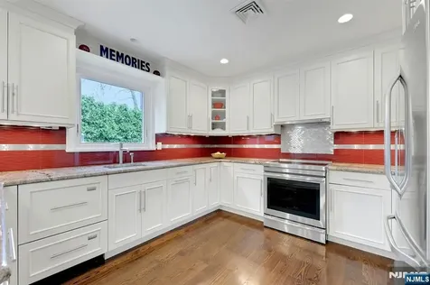 5 Hilltop Road Mahwah NJ 07430