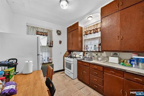 501 32nd Street Paterson NJ 07504