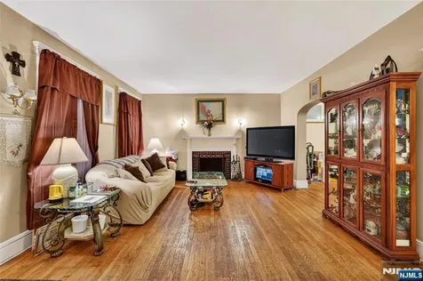 501 32nd Street Paterson NJ 07504