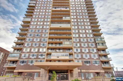 2150 Center Avenue Fort Lee NJ 07024