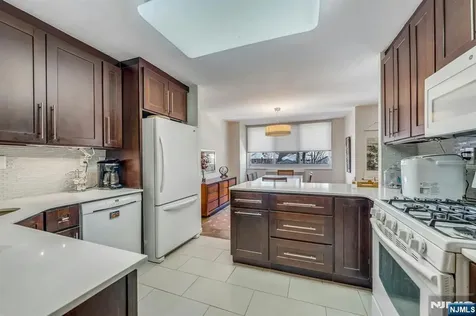 2150 Center Avenue Fort Lee NJ 07024