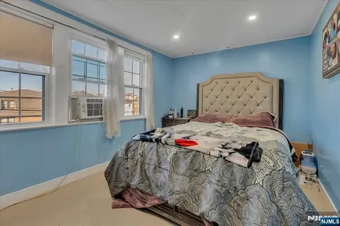 644 Valley Brook Avenue Lyndhurst NJ 07071