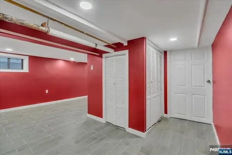 644 Valley Brook Avenue Lyndhurst NJ 07071