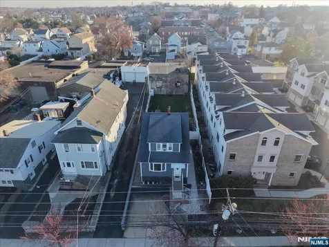 644 Valley Brook Avenue Lyndhurst NJ 07071