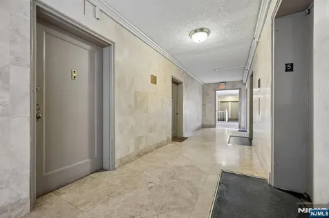 2329 Hudson Terrace Fort Lee NJ 07024