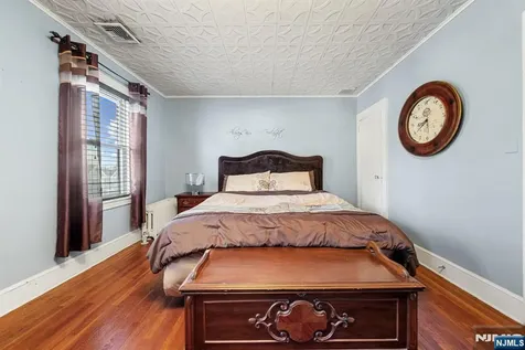 81 Vreeland Avenue Midland Park NJ 07432