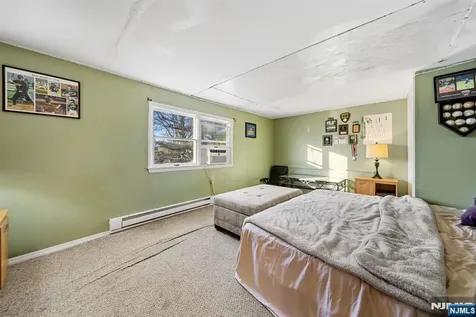 81 Vreeland Avenue Midland Park NJ 07432