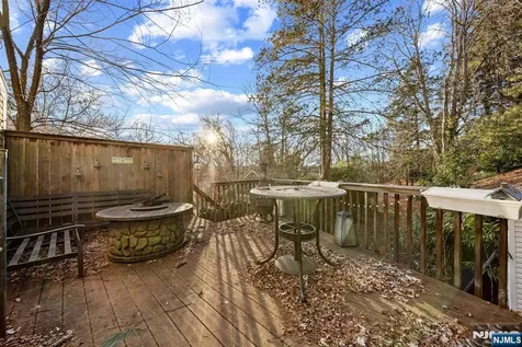 81 Vreeland Avenue Midland Park NJ 07432