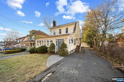 81 Vreeland Avenue Midland Park NJ 07432