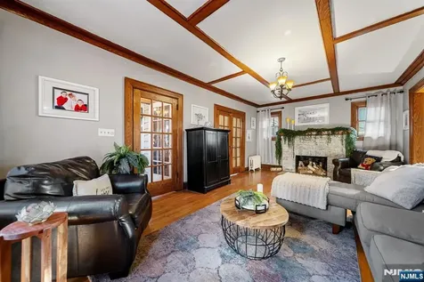 81 Vreeland Avenue Midland Park NJ 07432
