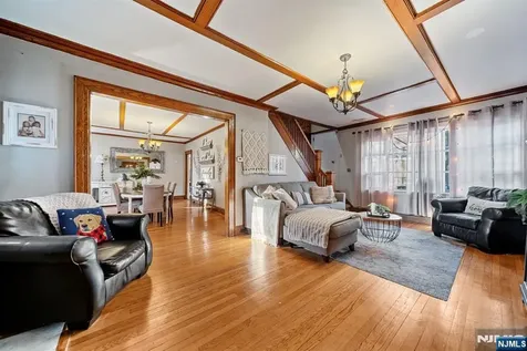 81 Vreeland Avenue Midland Park NJ 07432