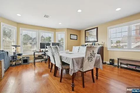 38 Centre Street Nutley NJ 07110