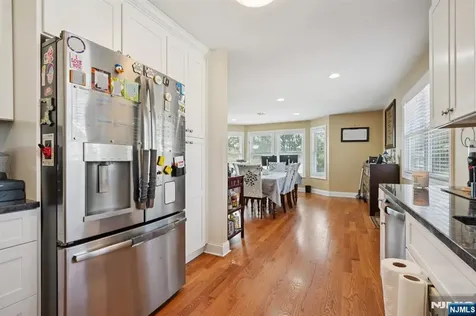 38 Centre Street Nutley NJ 07110