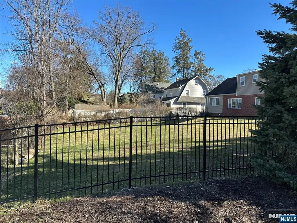 10 Barbara Avenue West Orange NJ 07052