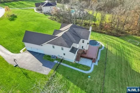 48 Flagstone Hill Road Wantage NJ 07461