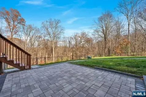 48 Flagstone Hill Road Wantage NJ 07461