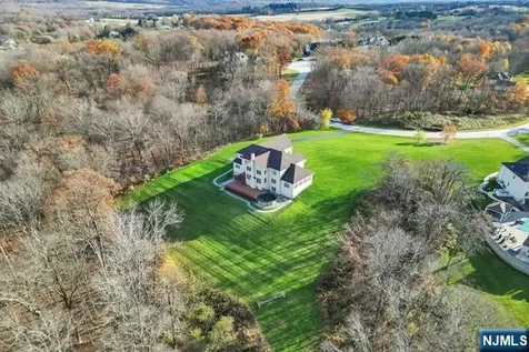 48 Flagstone Hill Road Wantage NJ 07461