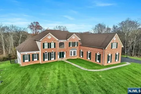 48 Flagstone Hill Road Wantage NJ 07461