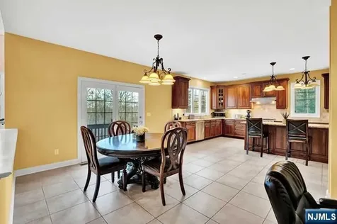 48 Flagstone Hill Road Wantage NJ 07461